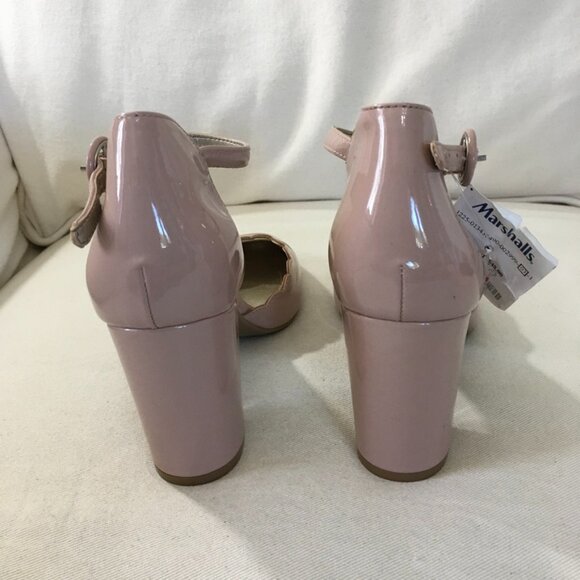 Bandolino Tan Pumps Sz 9 - Picture 3 of 6